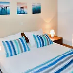 Spacious In + Balcony Διαμέρισμα *